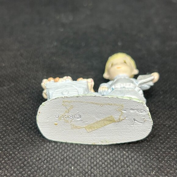 Rare Precious Moments “God Loveth a Cheerful Giver” mini Pewter figurine w/dome - Picture 5 of 5